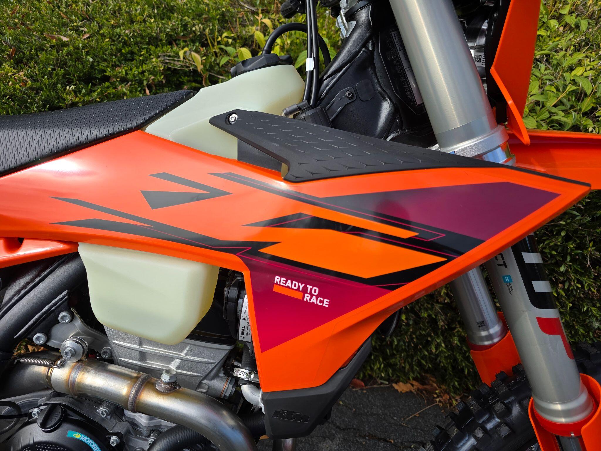 2025 KTM 250